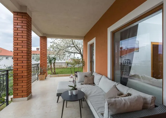 Zomzi Lejlighed Poreč