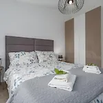 Zomzi Apartment