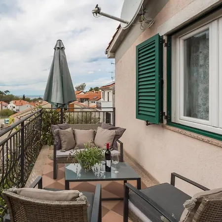 Appartement Zomzi *