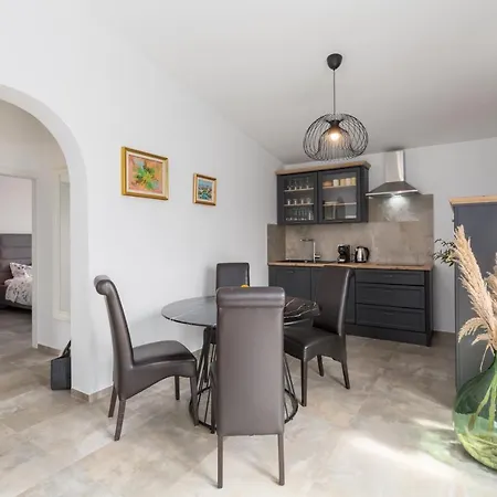 Zomzi Appartement *